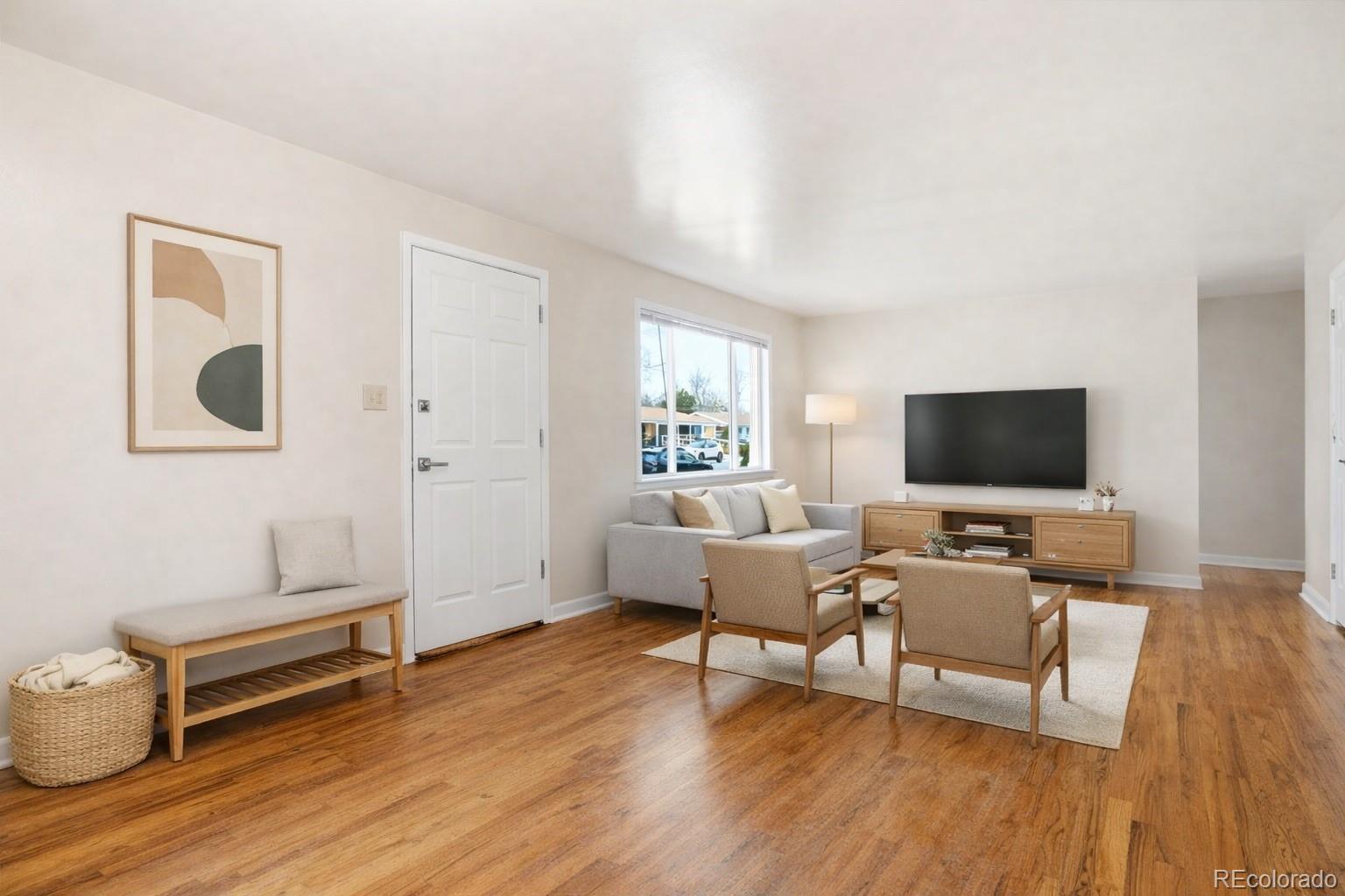 Real Estate Photo