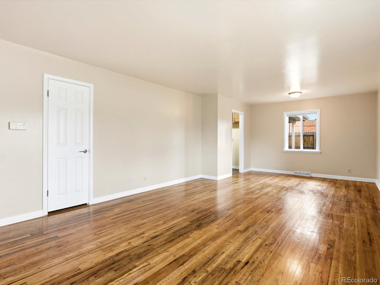Real Estate Photo