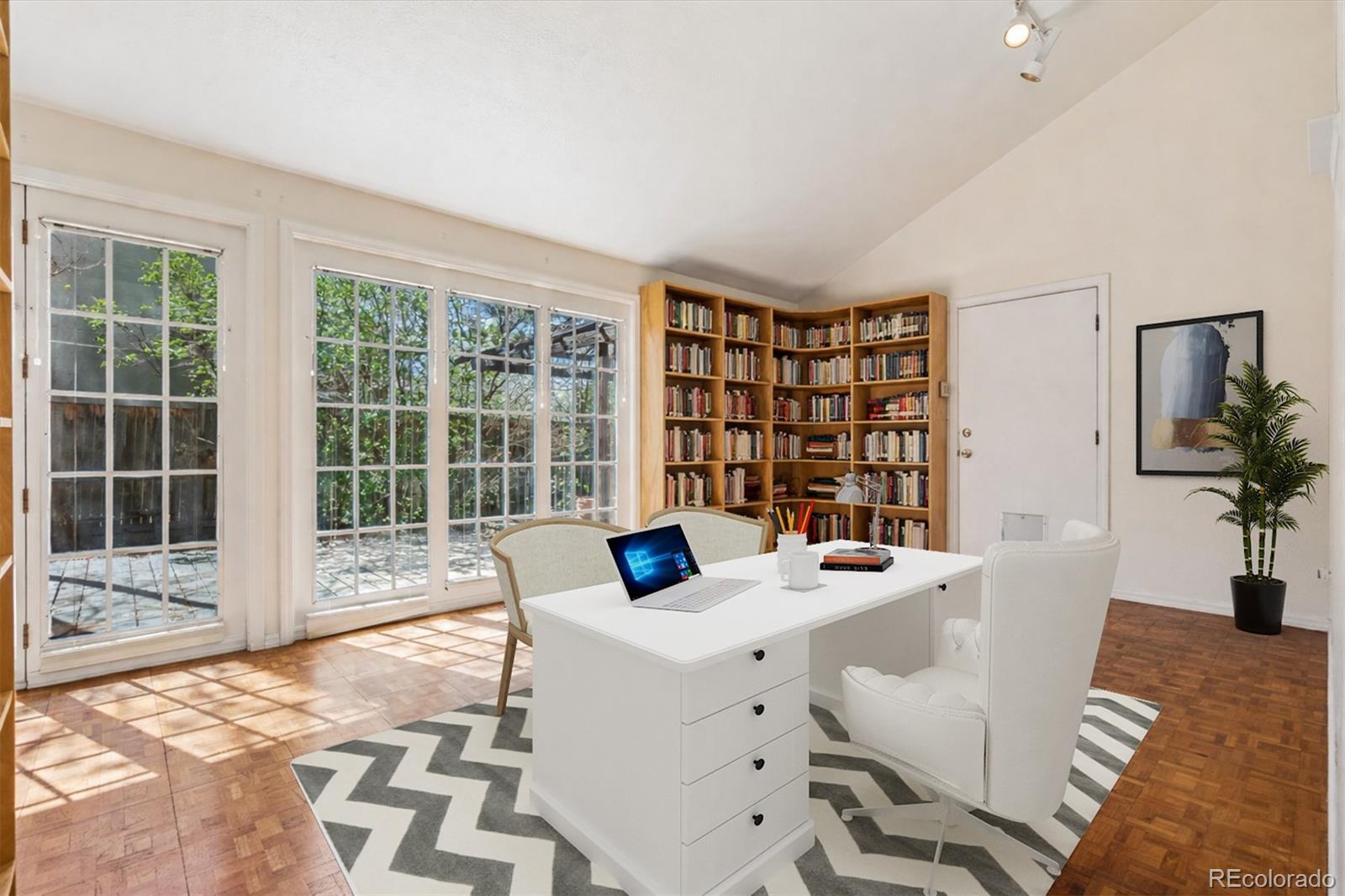 Real Estate Photo