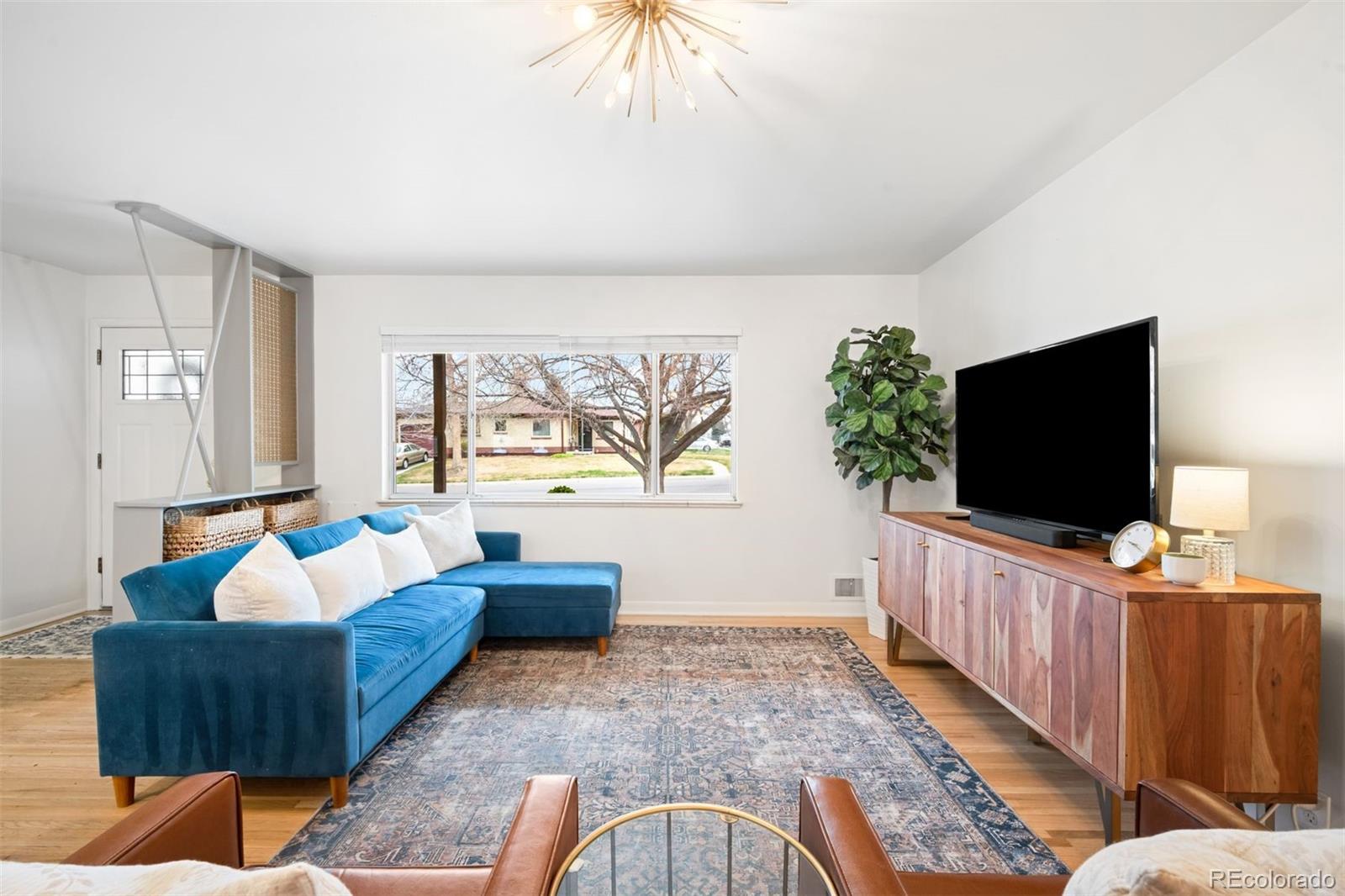 Real Estate Photo