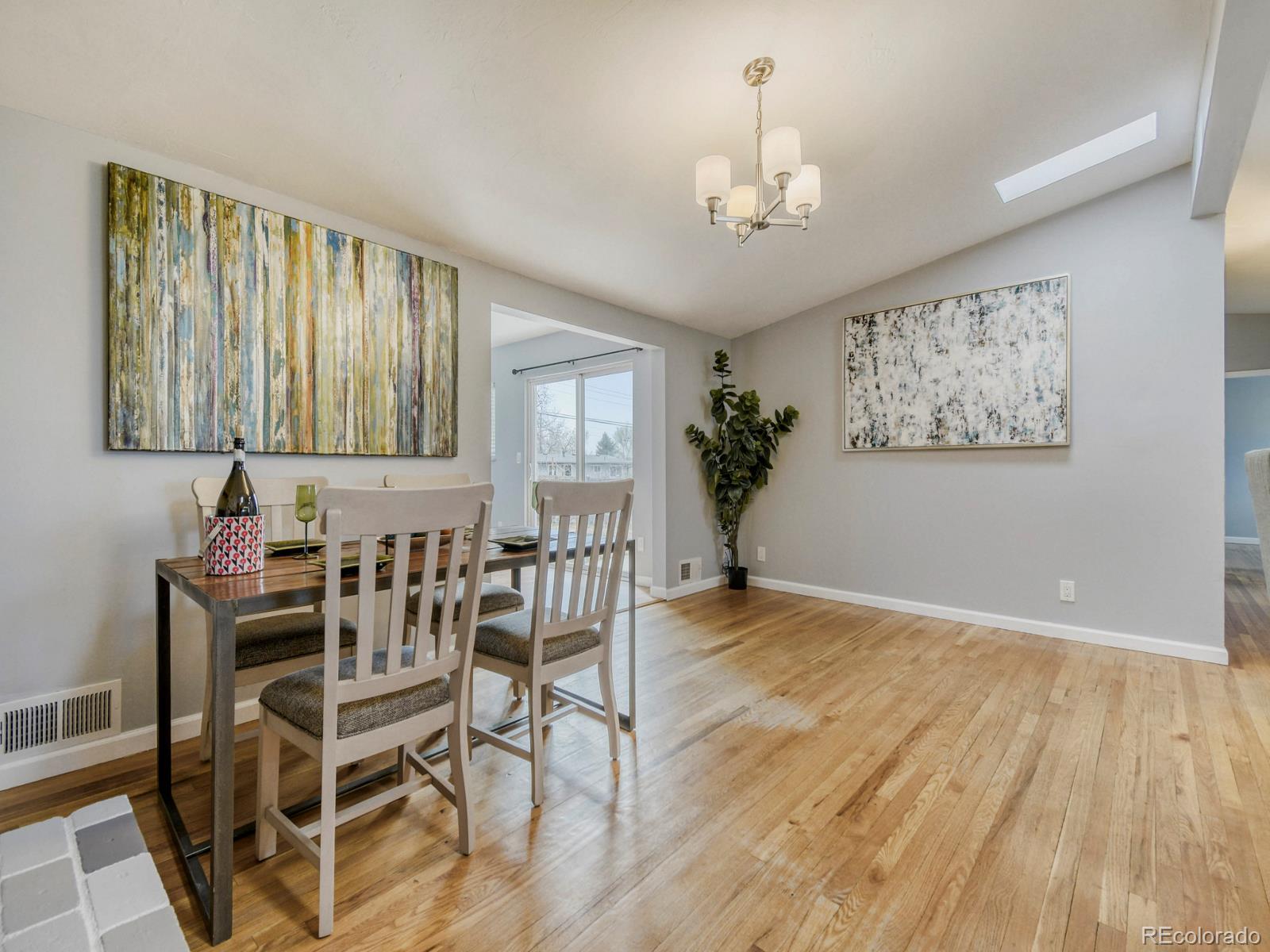 Real Estate Photo