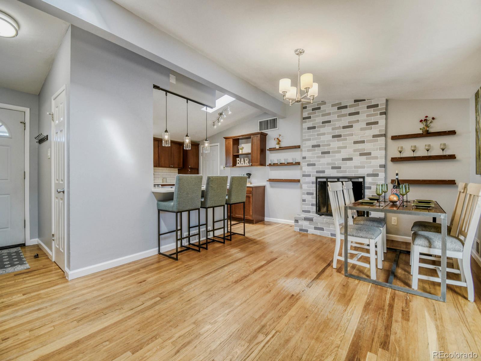 Real Estate Photo