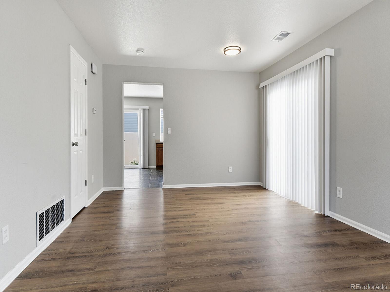 Real Estate Photo