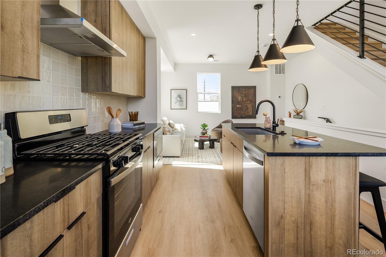 Real Estate Photo