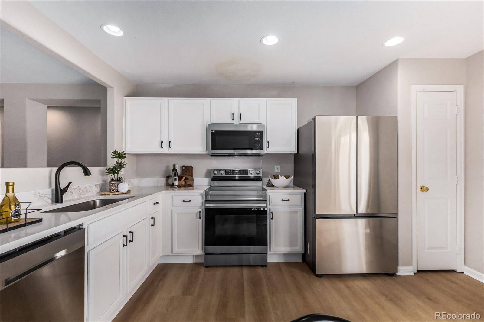 Real Estate Photo