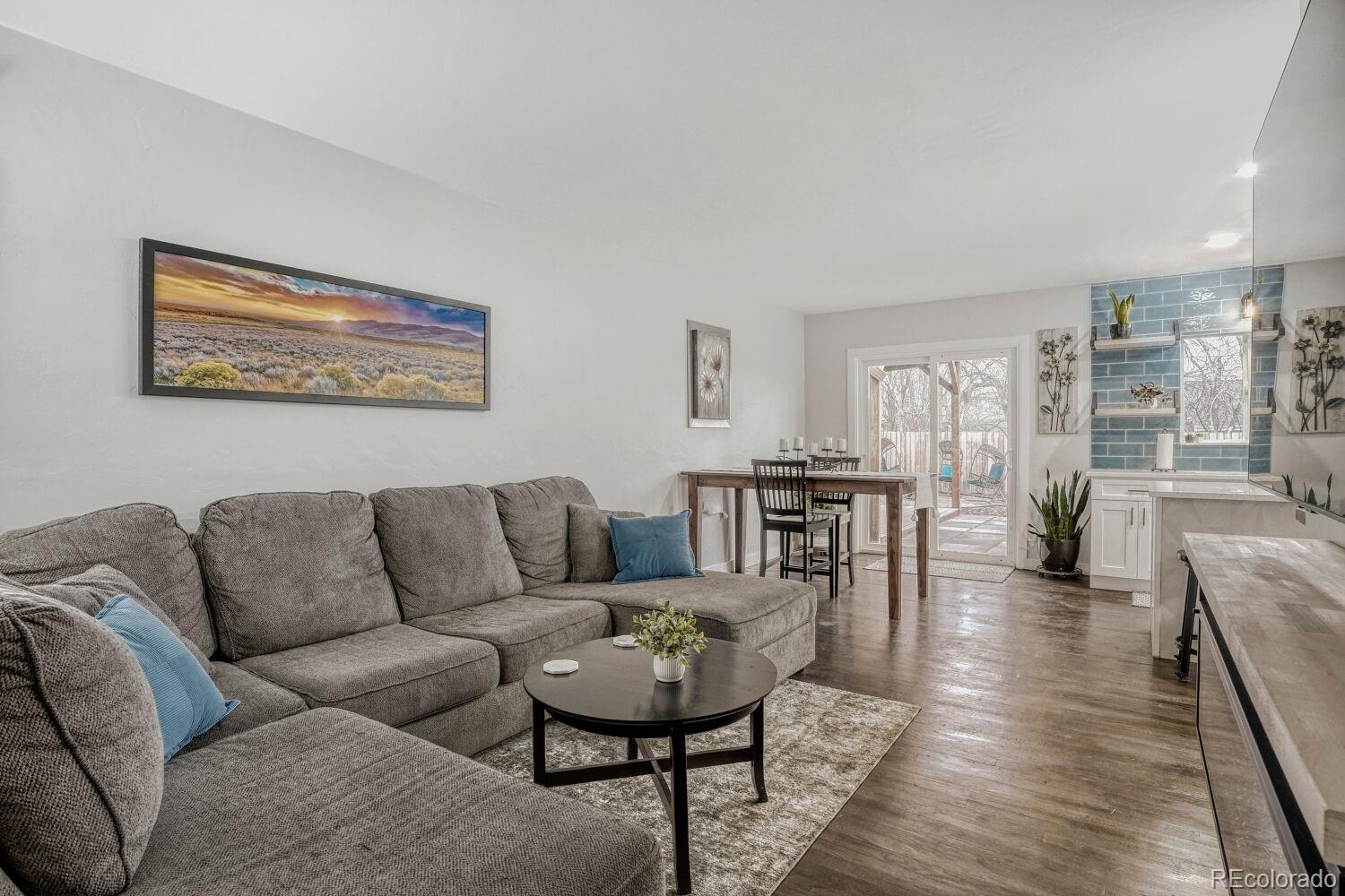 Real Estate Photo