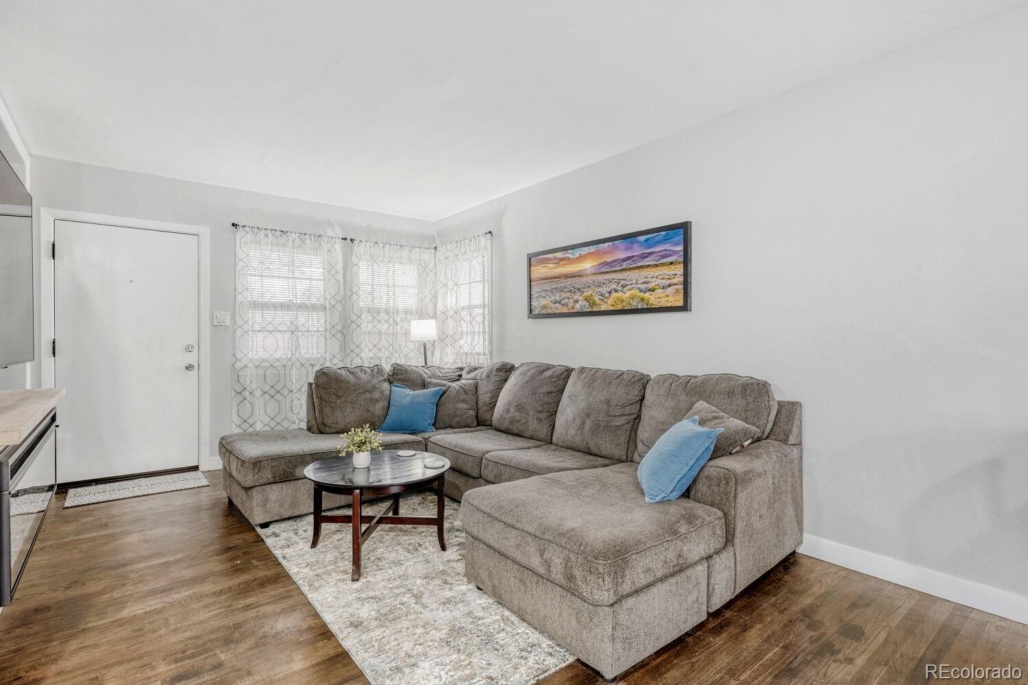 Real Estate Photo