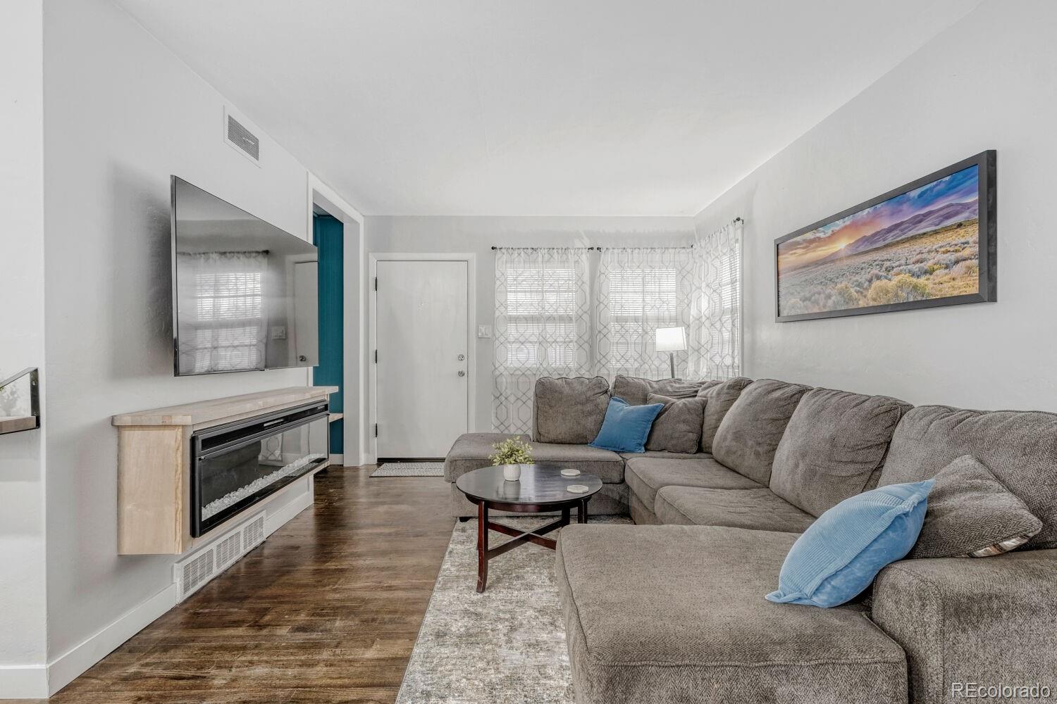 Real Estate Photo