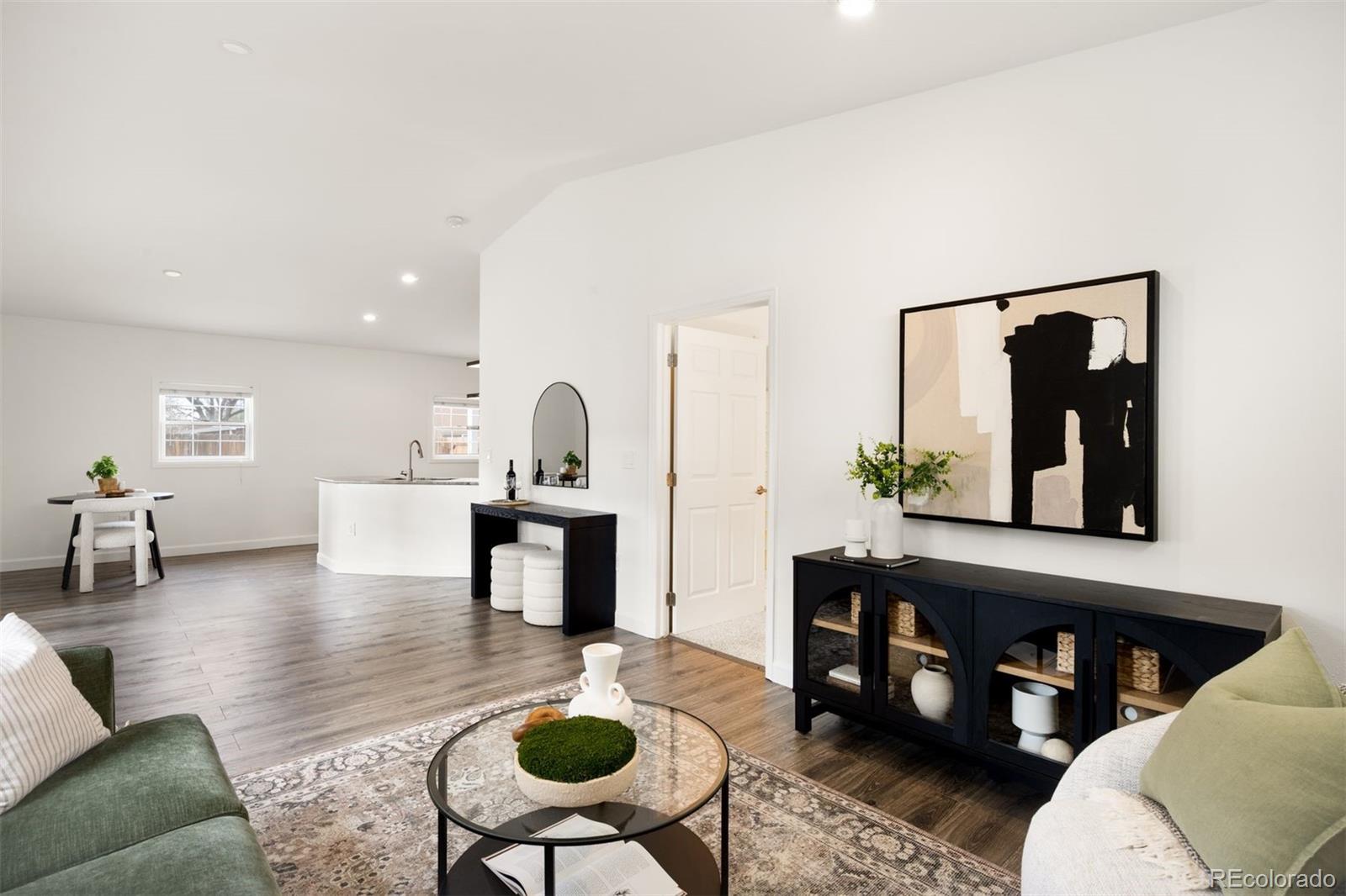 Real Estate Photo