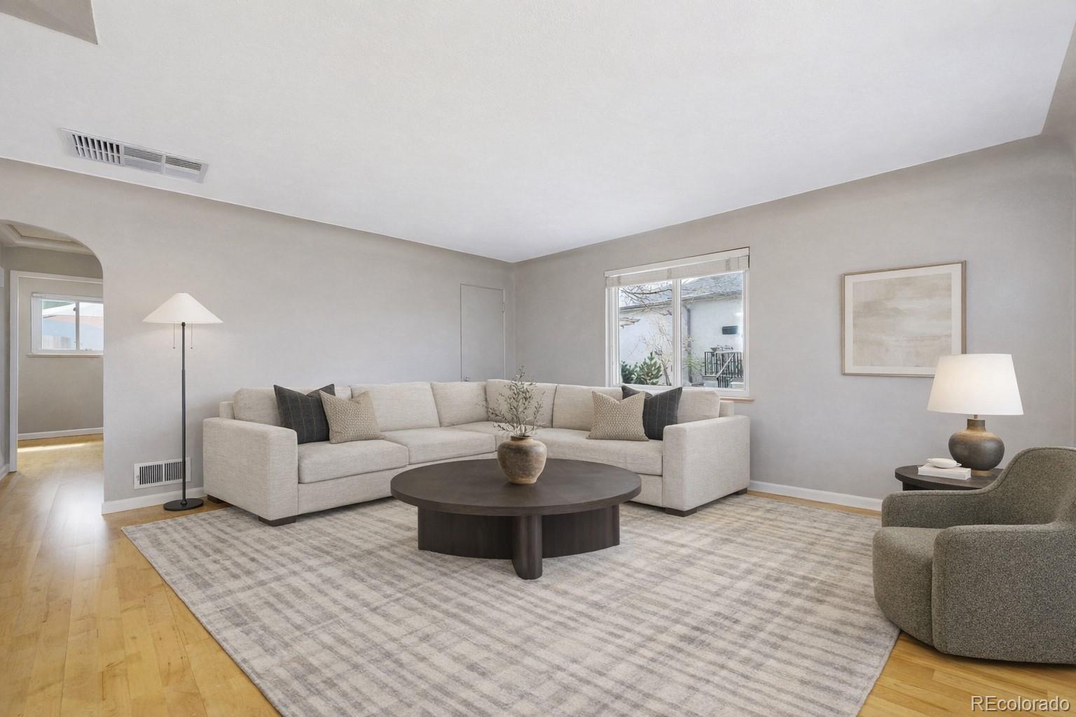 Real Estate Photo