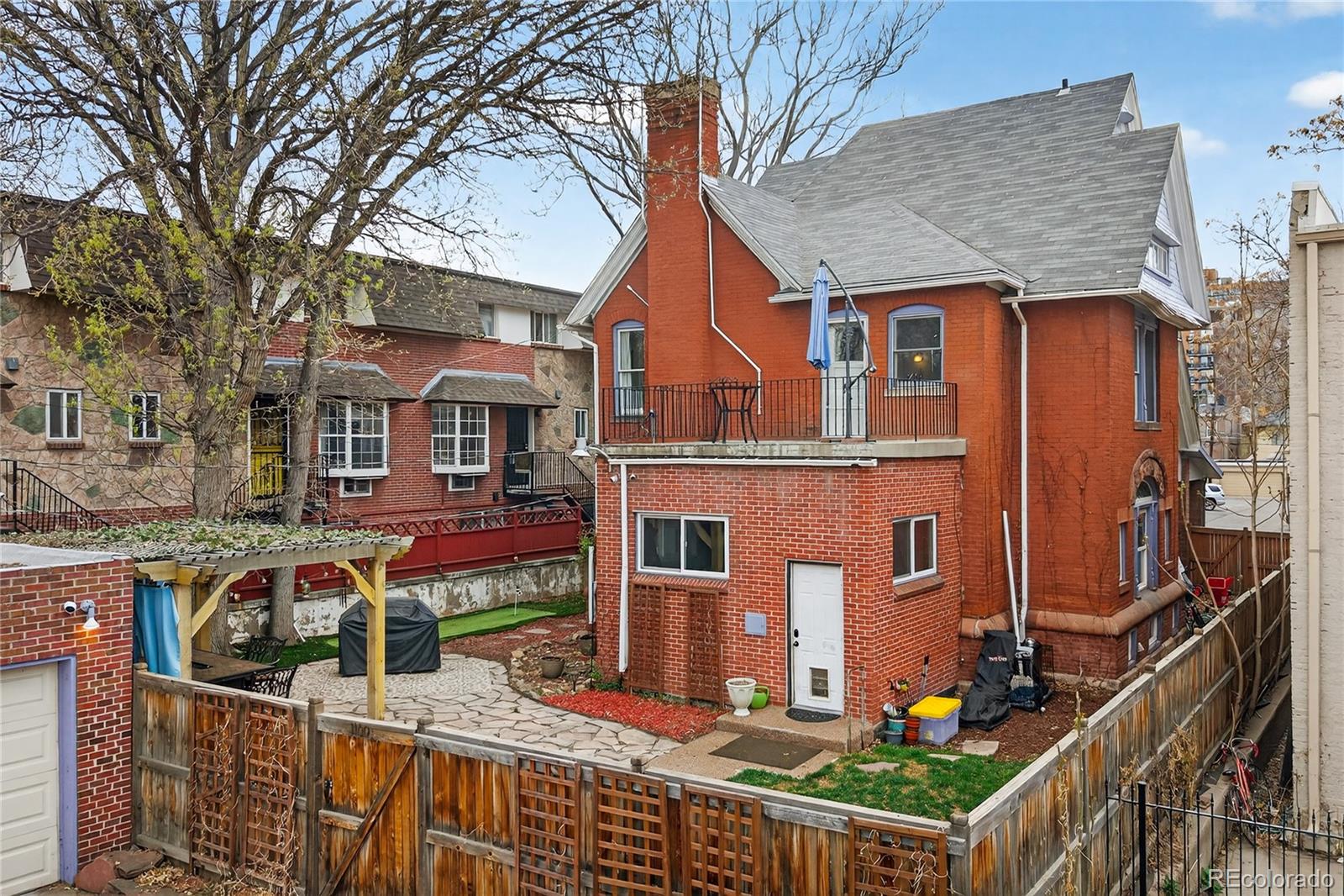 Real Estate Photo