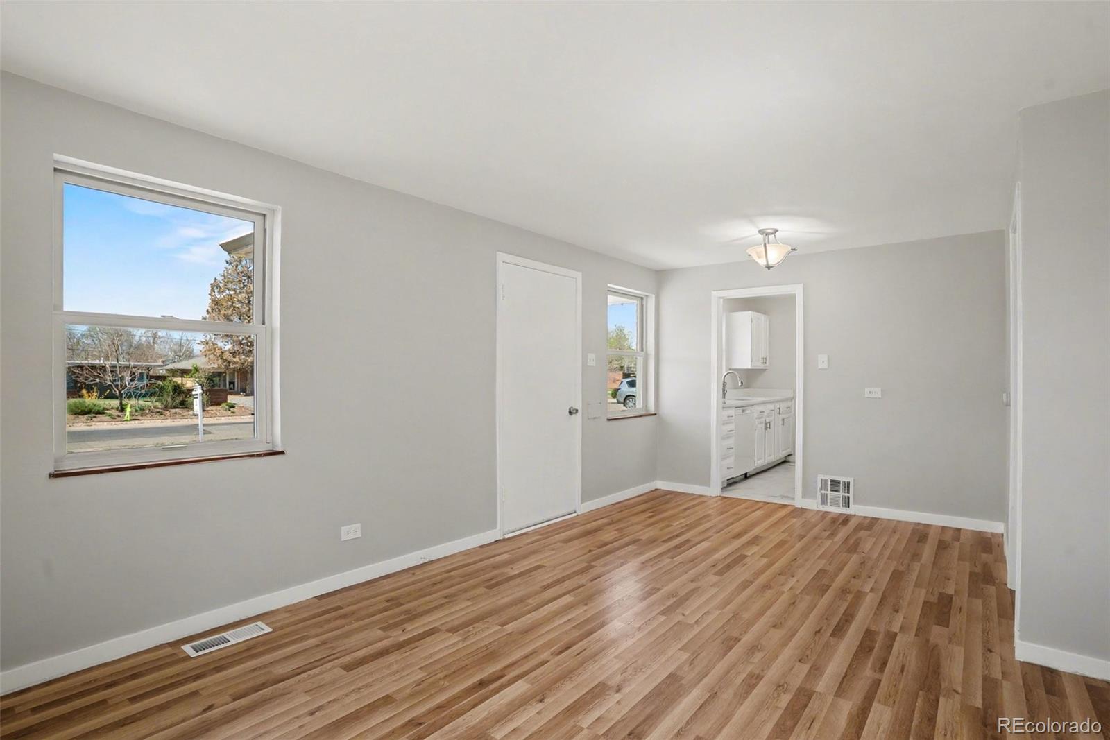 Real Estate Photo
