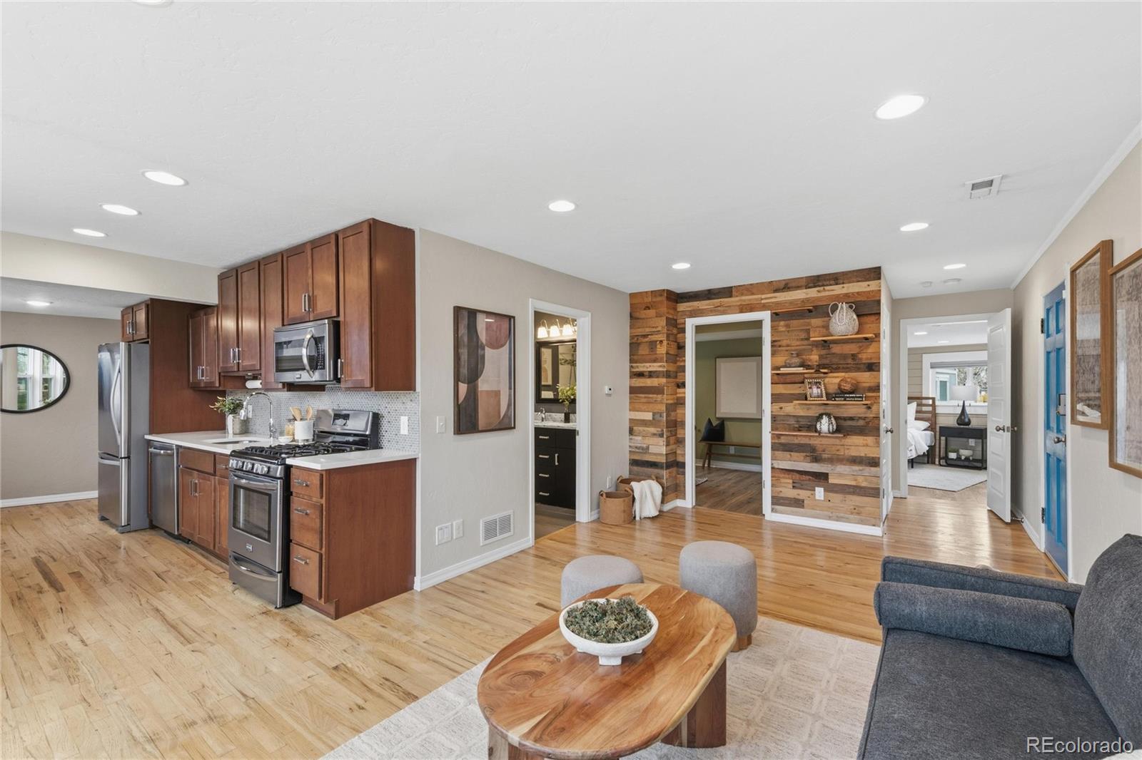 Real Estate Photo