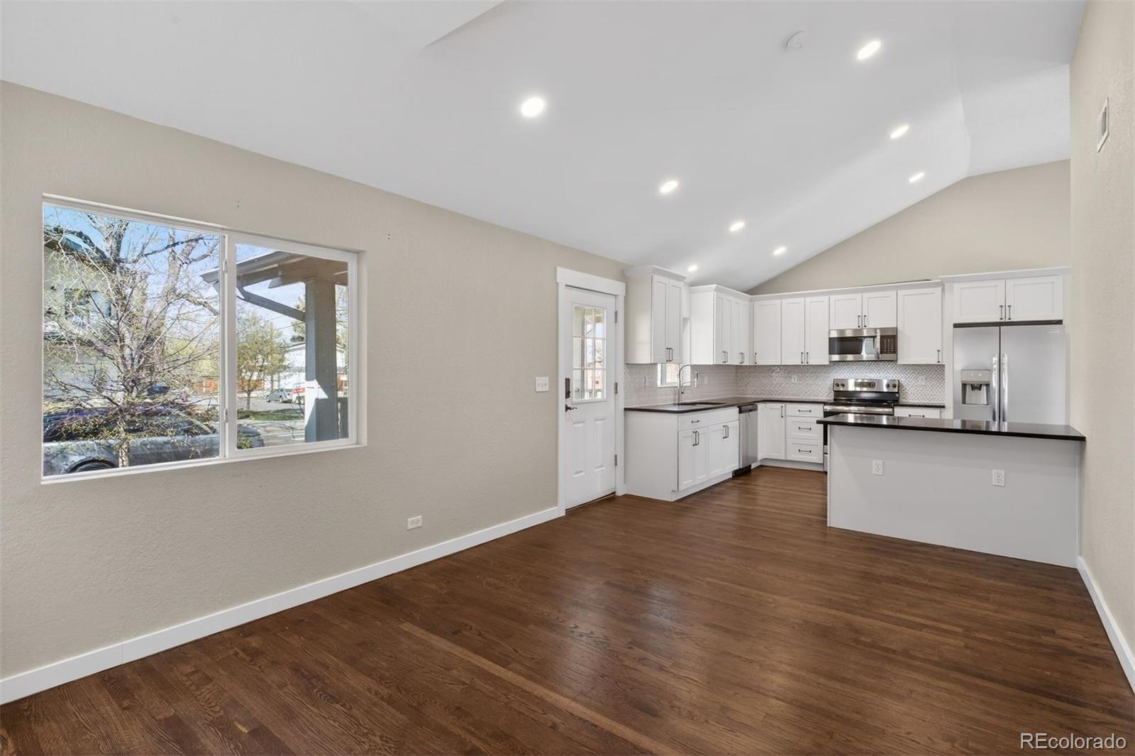 Real Estate Photo