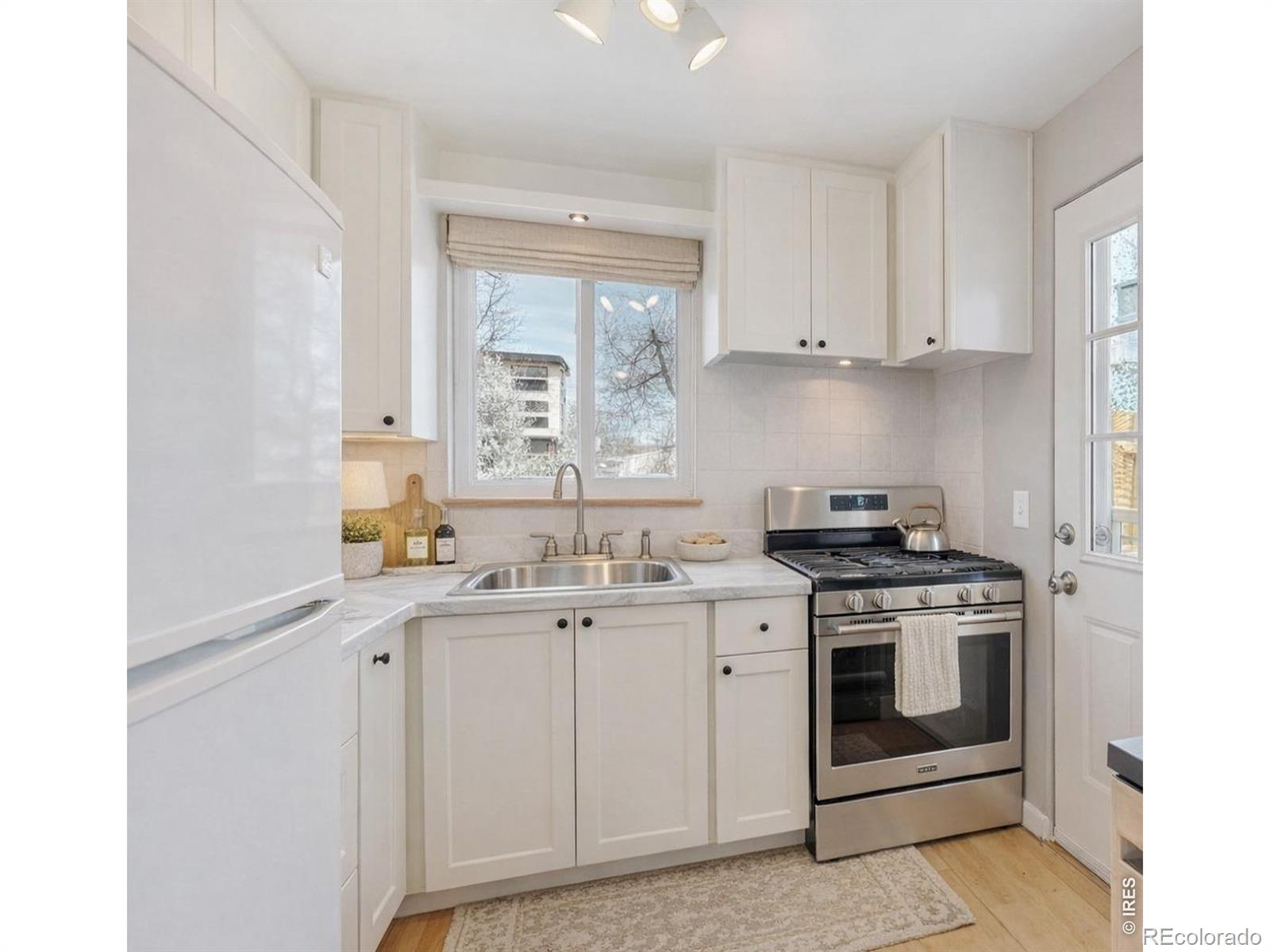 Real Estate Photo