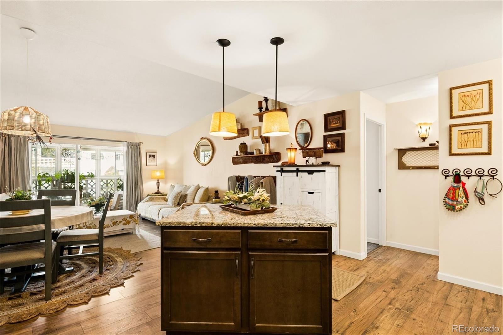 Real Estate Photo