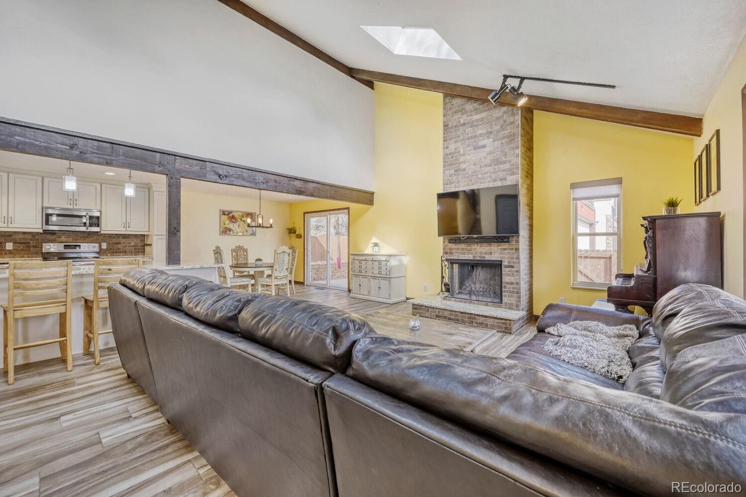 Real Estate Photo