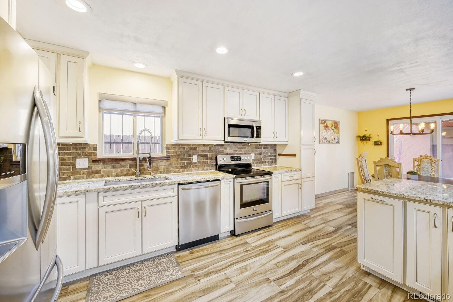 Real Estate Photo