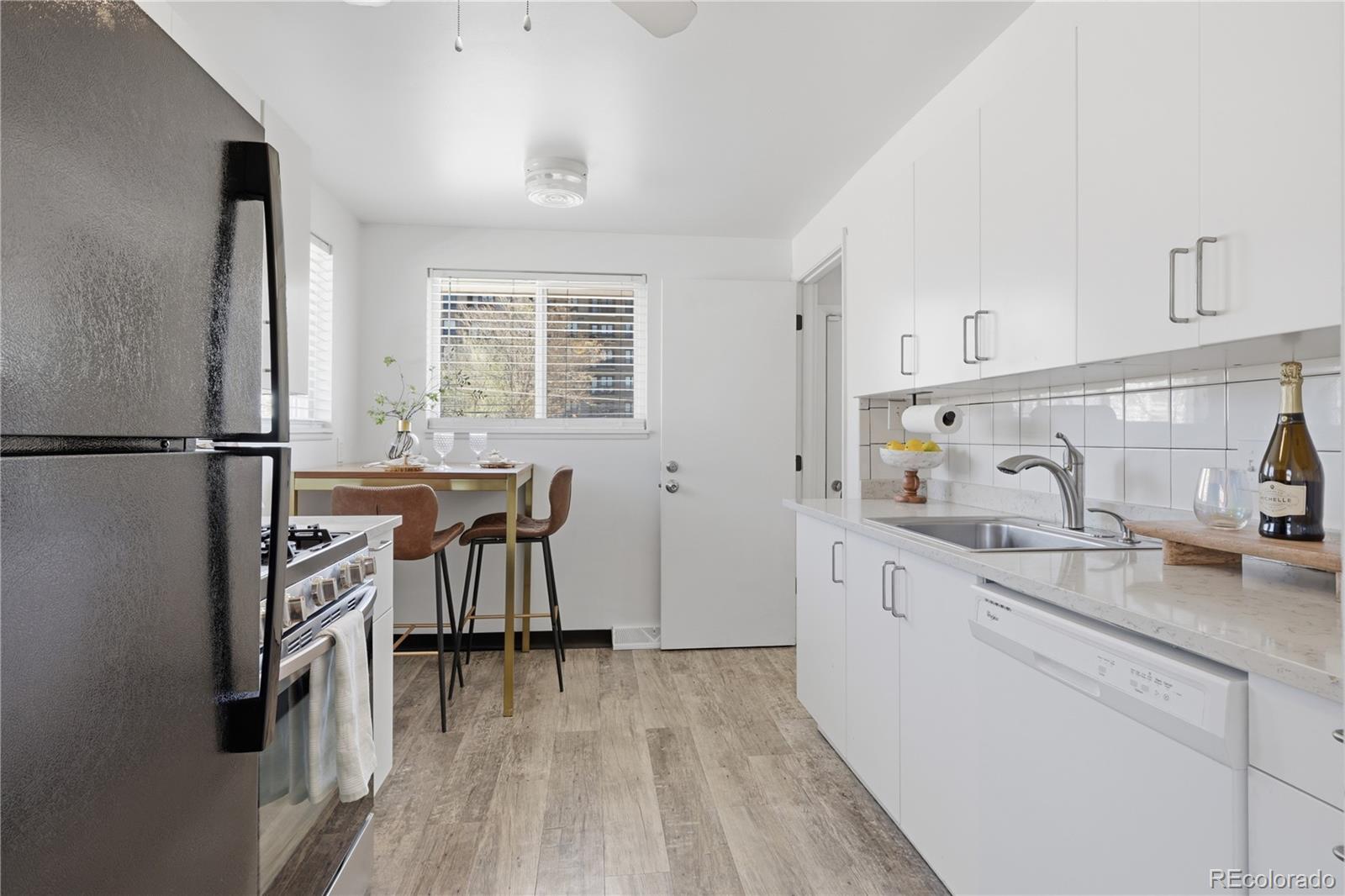 Real Estate Photo