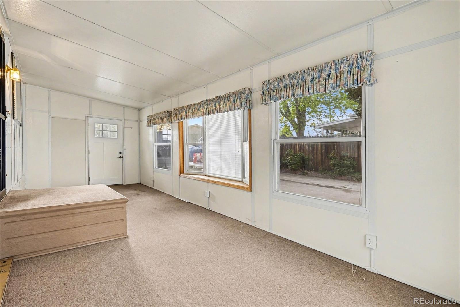 Real Estate Photo