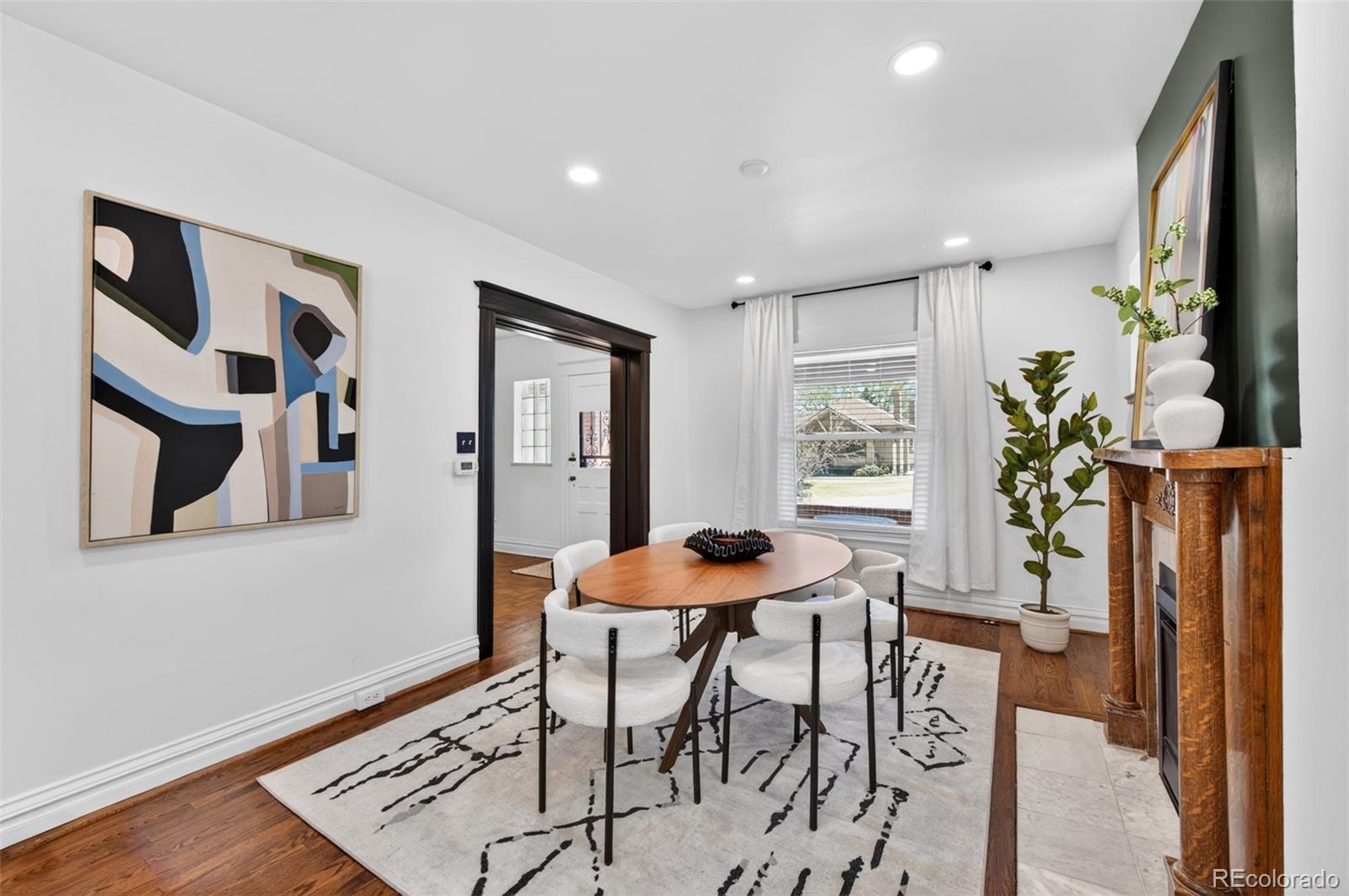 Real Estate Photo