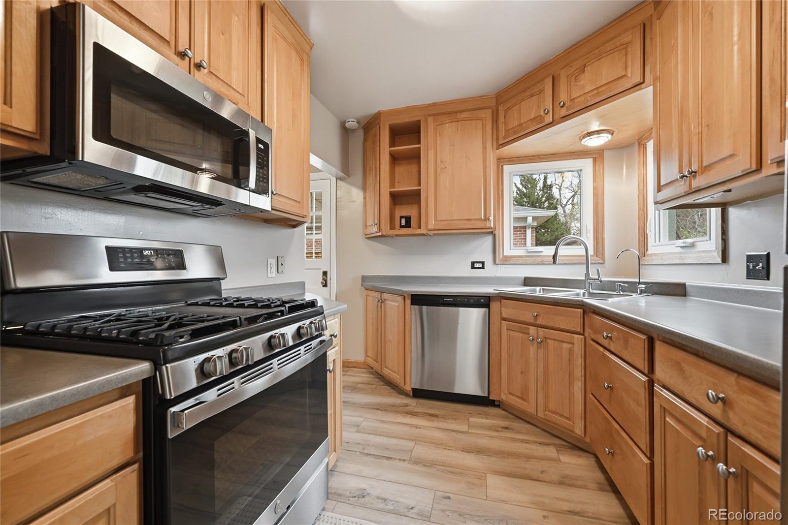 Real Estate Photo