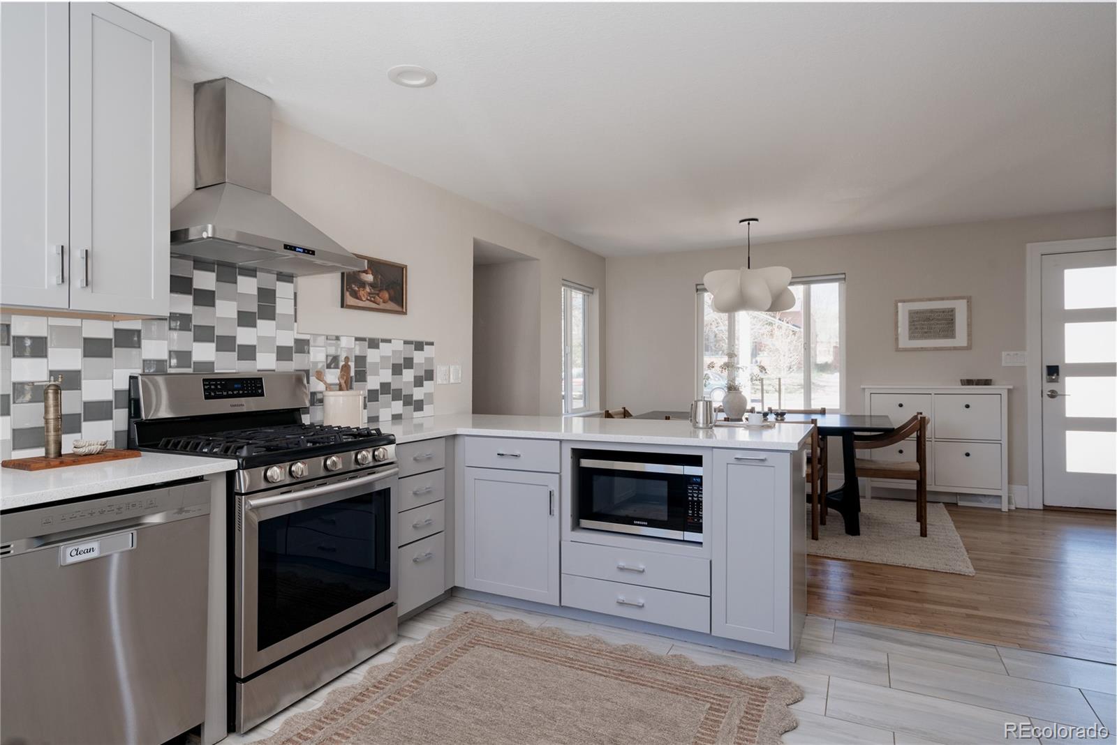 Real Estate Photo