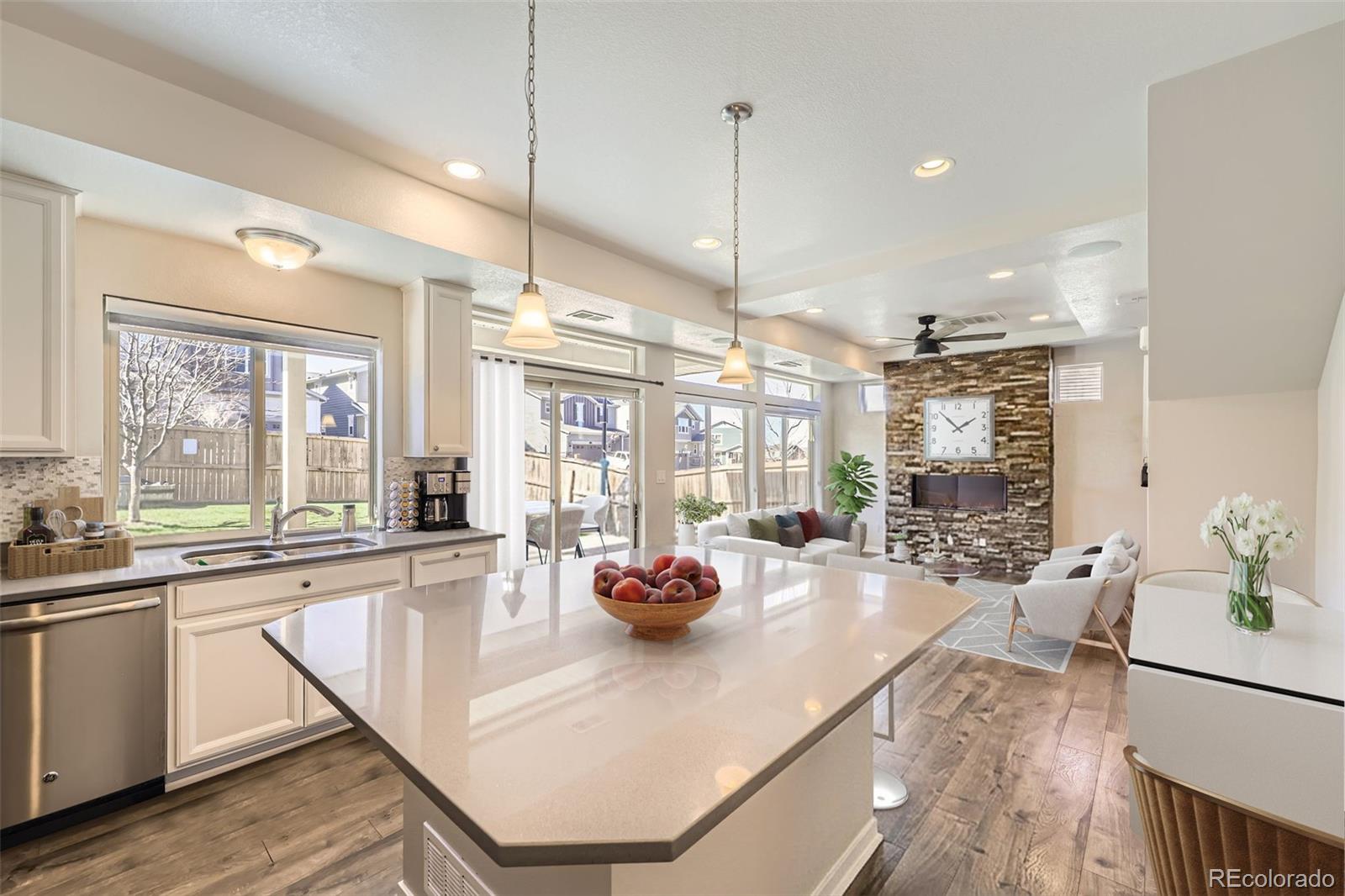 Real Estate Photo