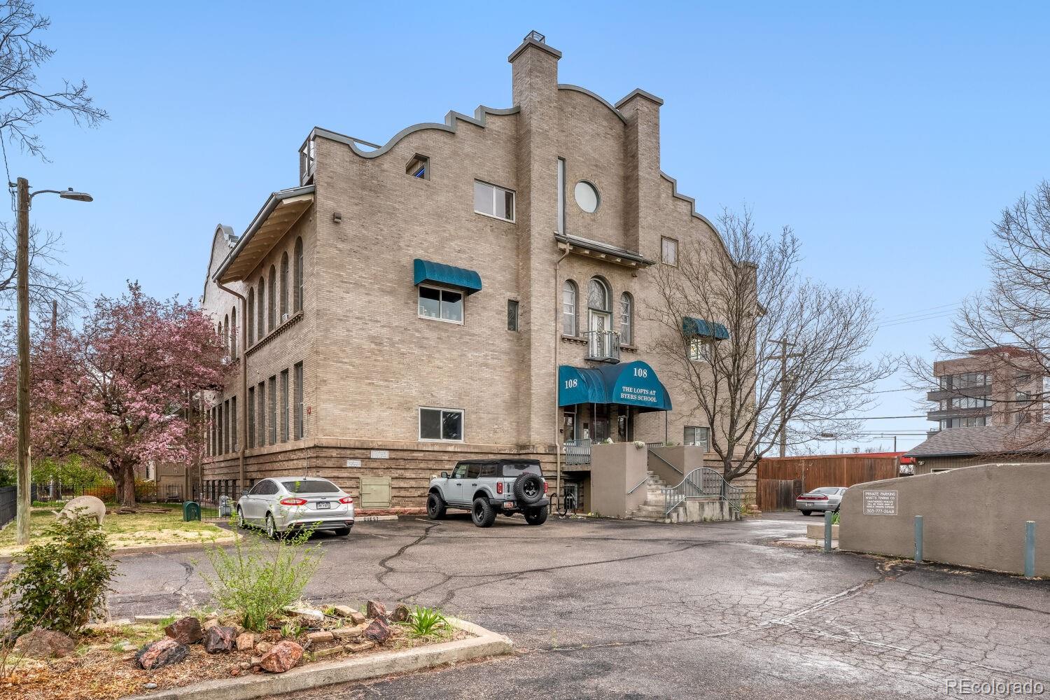 Real Estate Photo