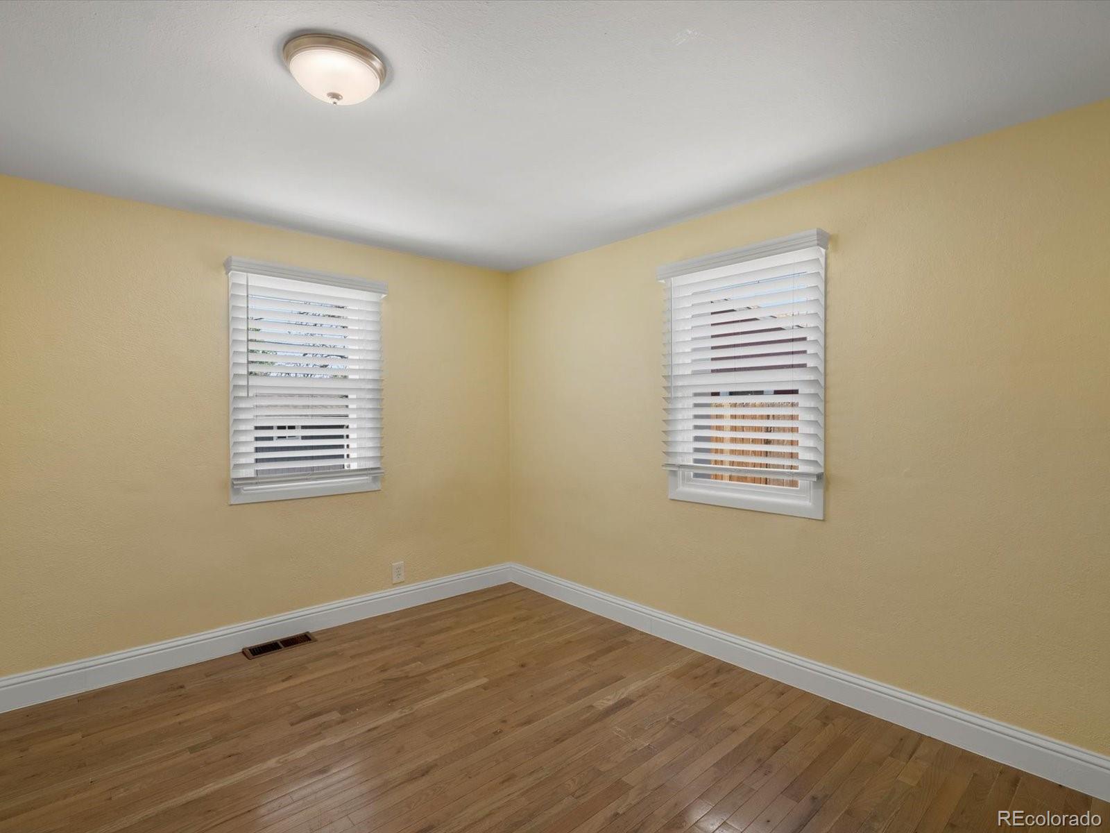 Real Estate Photo
