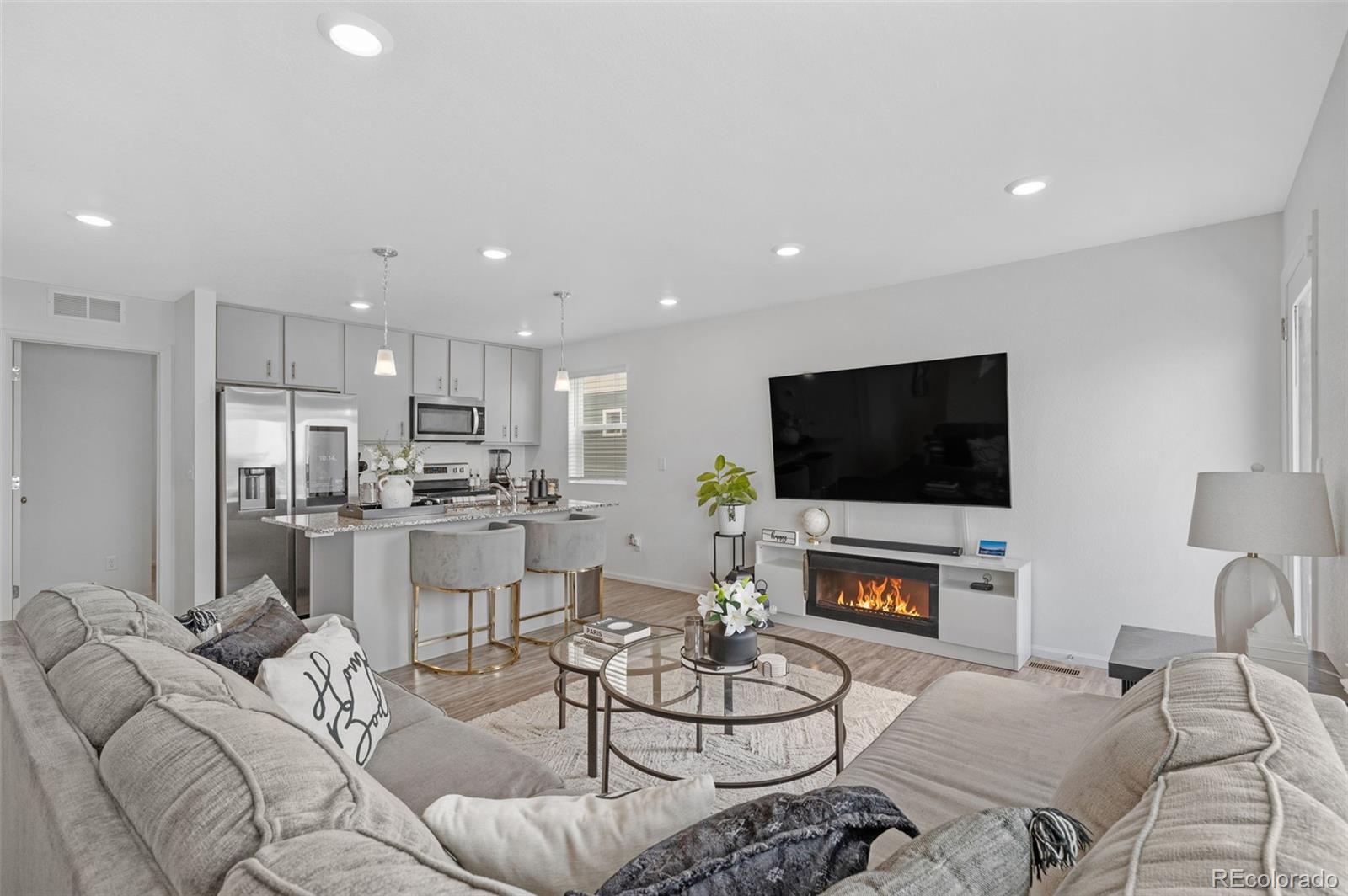 Real Estate Photo