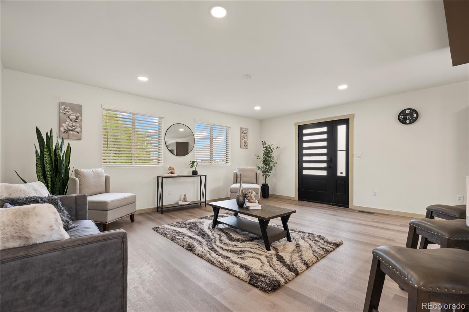 Real Estate Photo