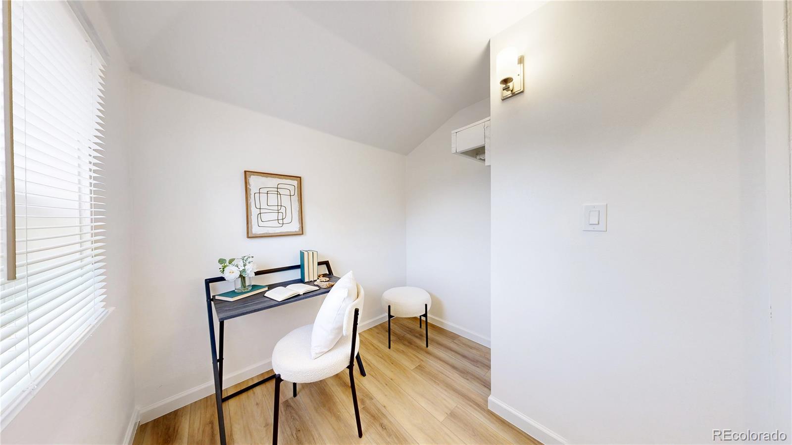 Real Estate Photo