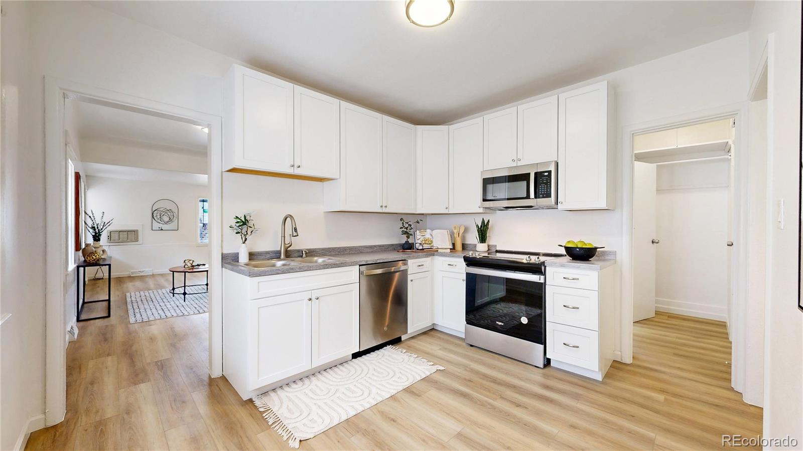 Real Estate Photo