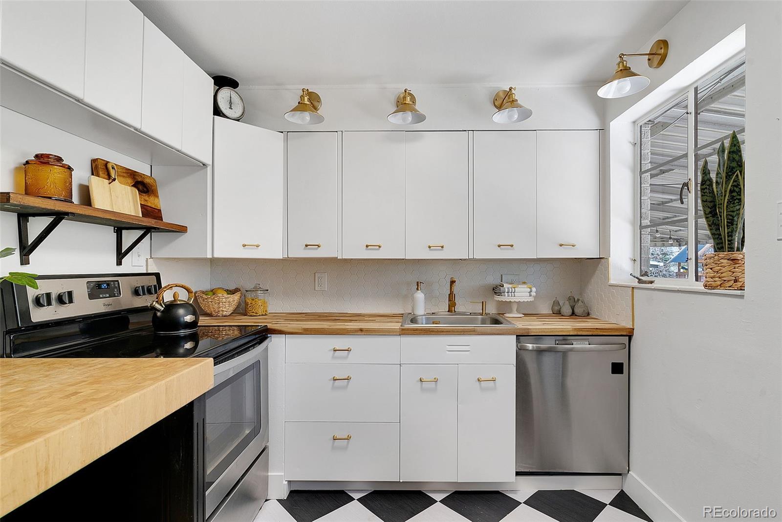 Real Estate Photo