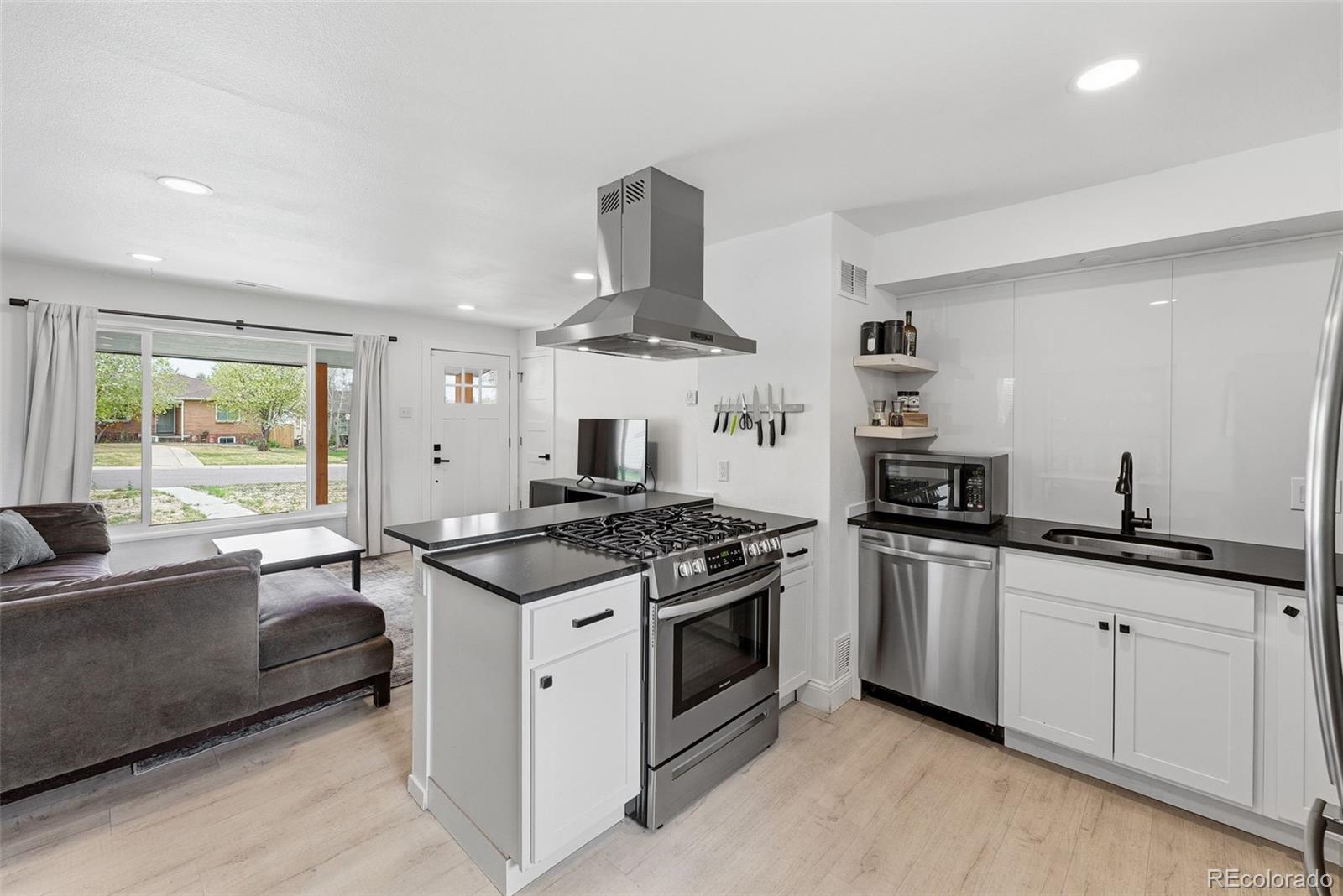 Real Estate Photo