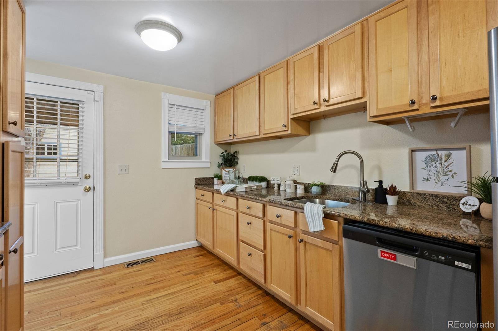 Real Estate Photo