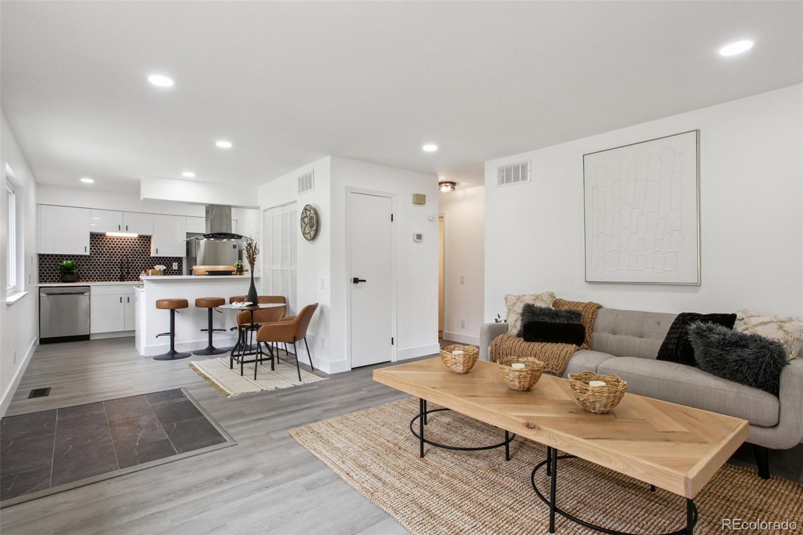 Real Estate Photo