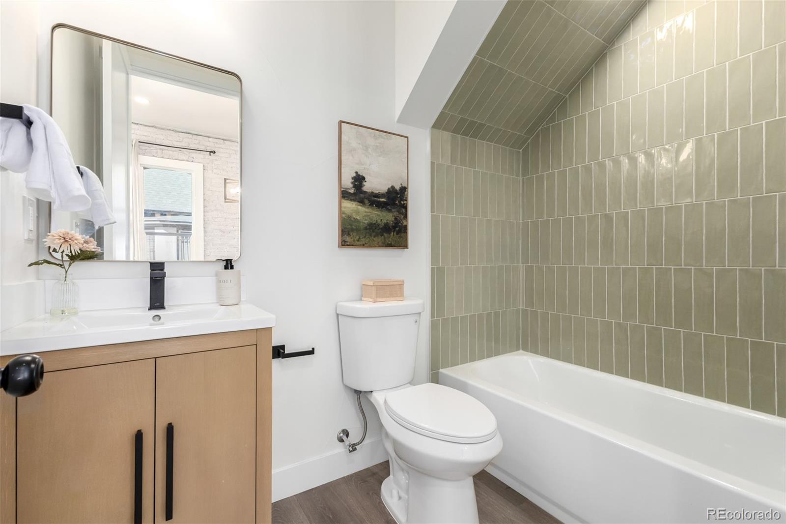 Real Estate Photo