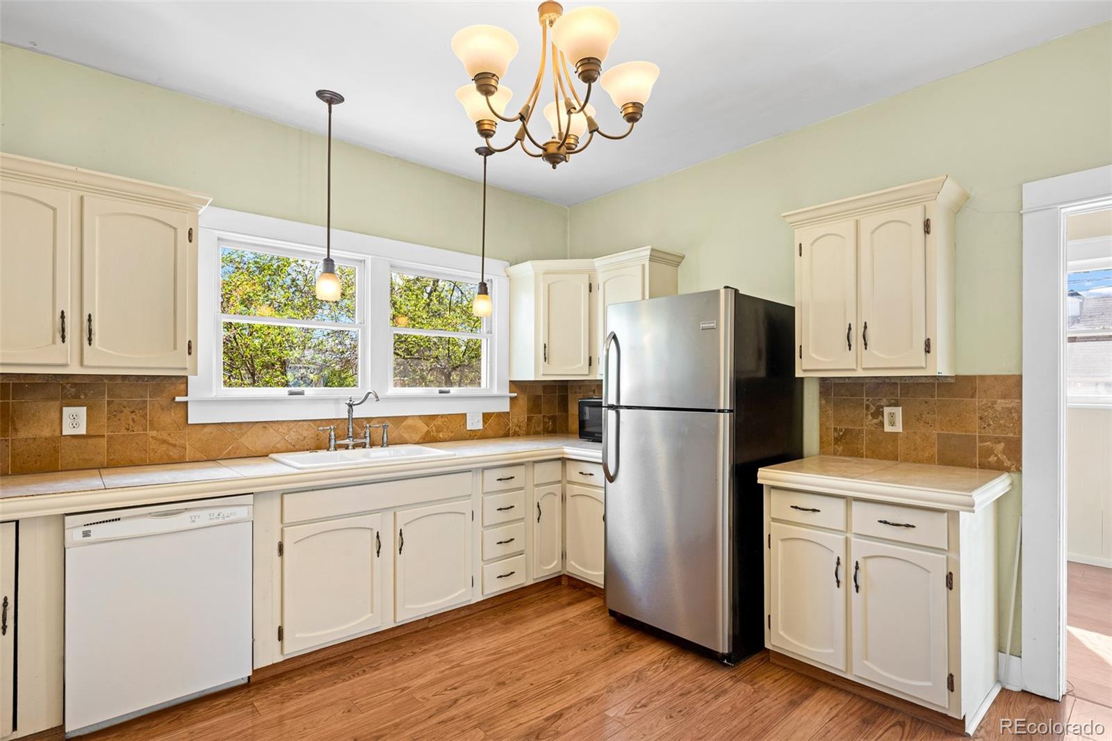 Real Estate Photo