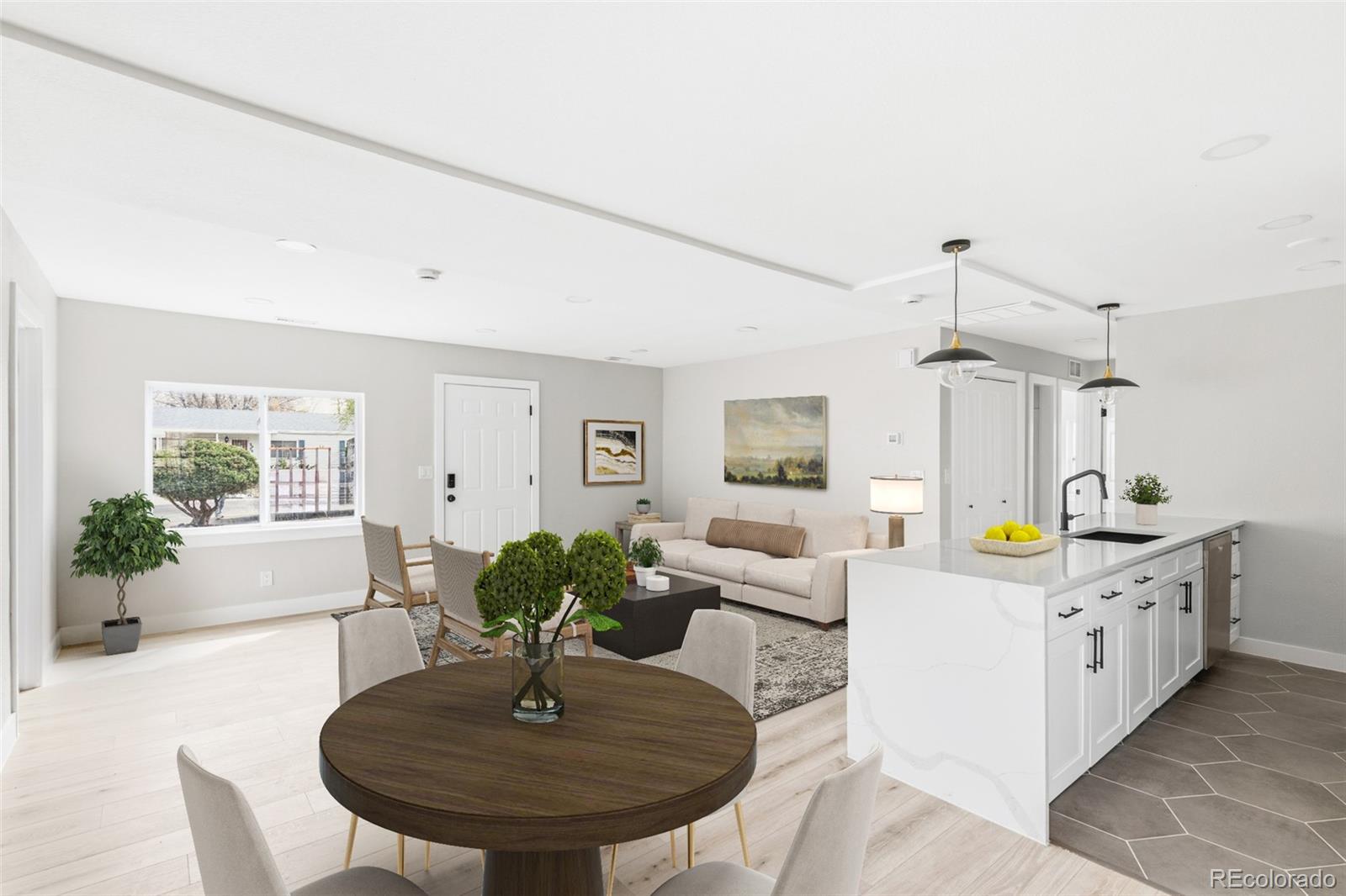 Real Estate Photo
