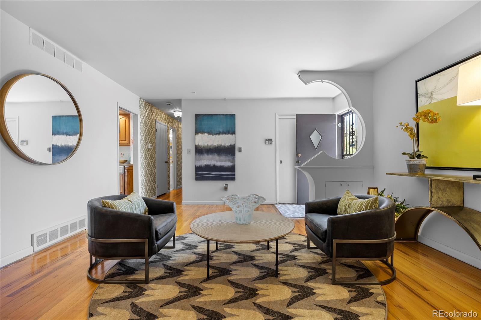 Real Estate Photo