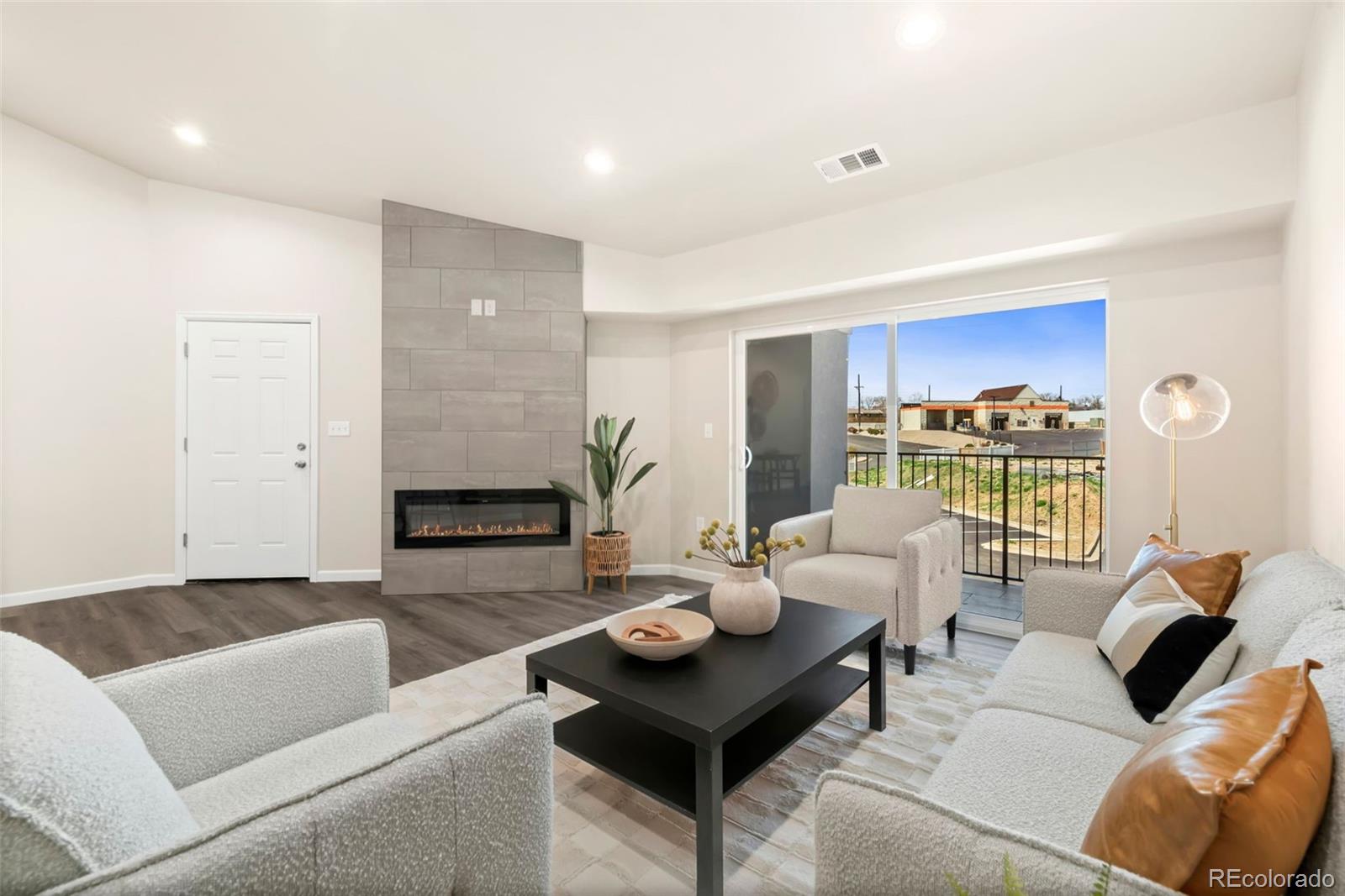 Real Estate Photo