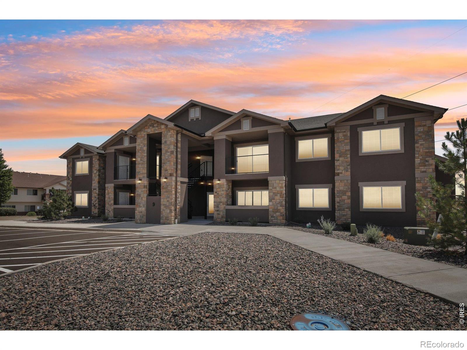 Real Estate Photo