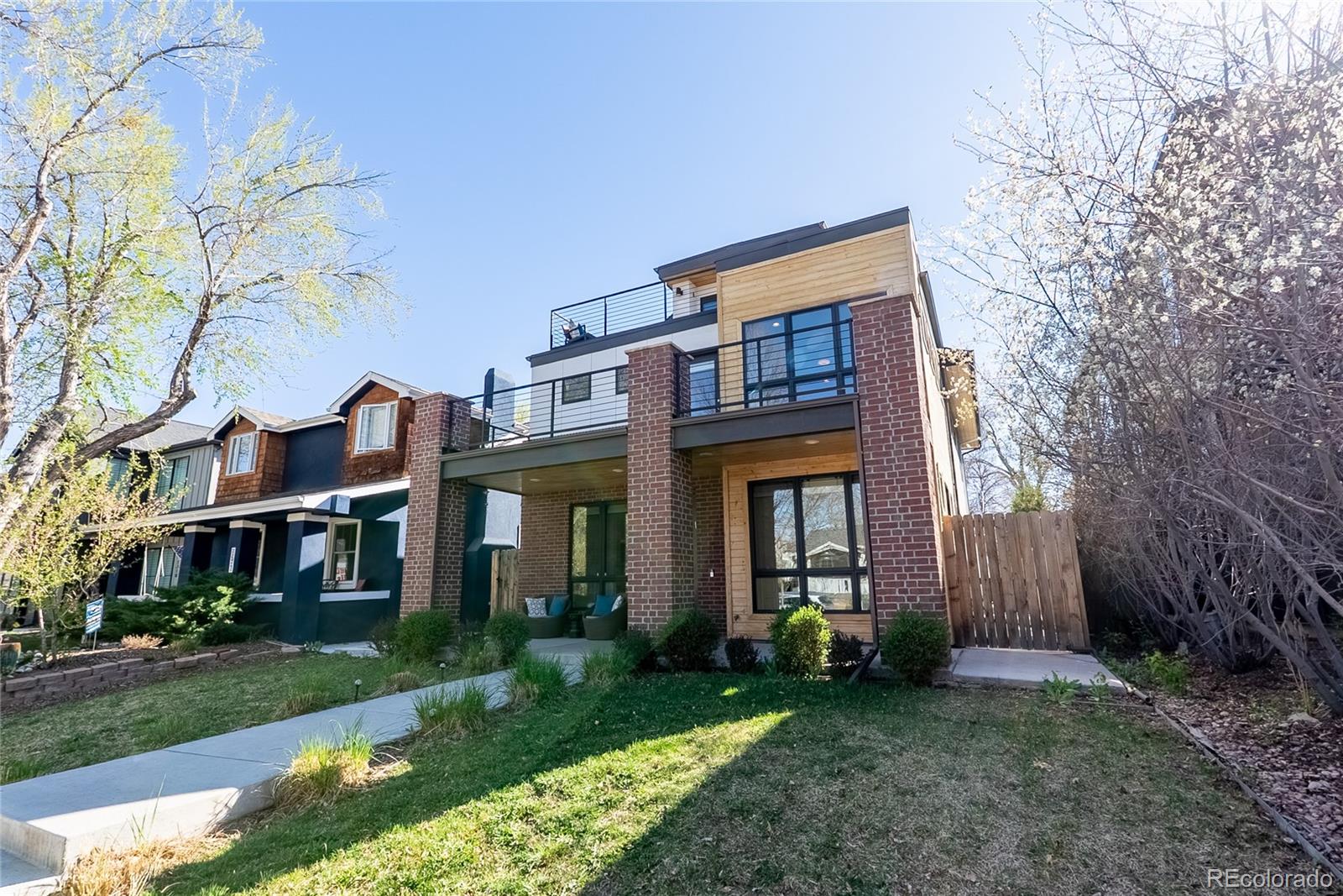 Real Estate Photo