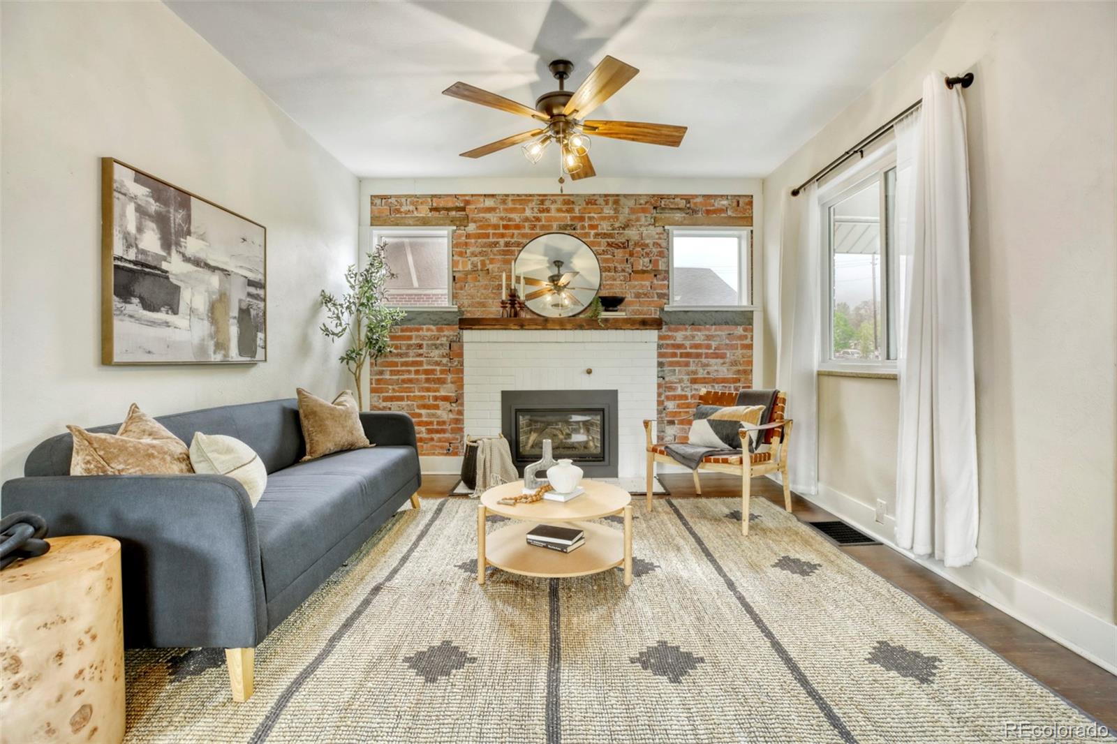 Real Estate Photo