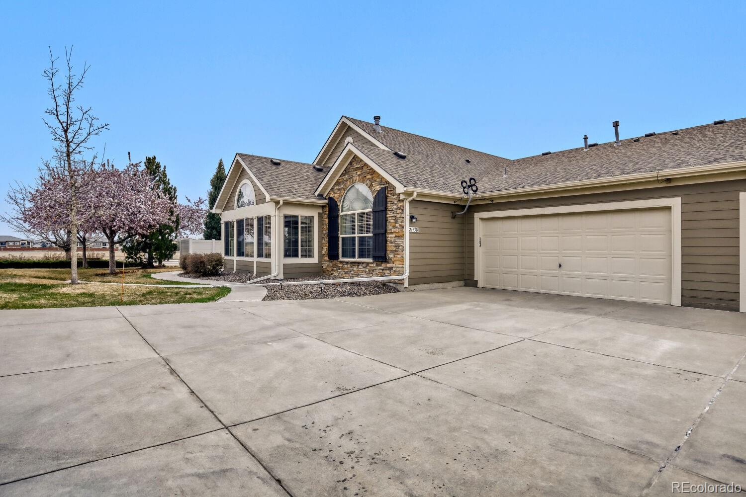Real Estate Photo