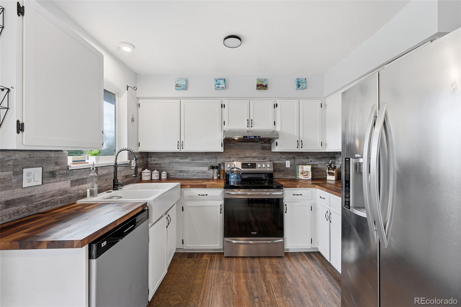 Real Estate Photo