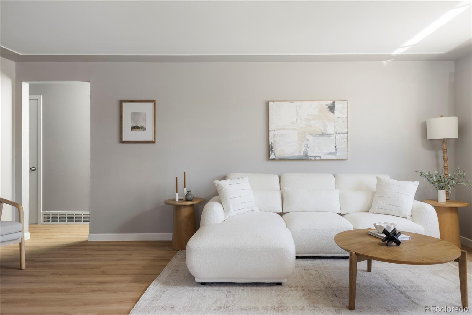 Real Estate Photo
