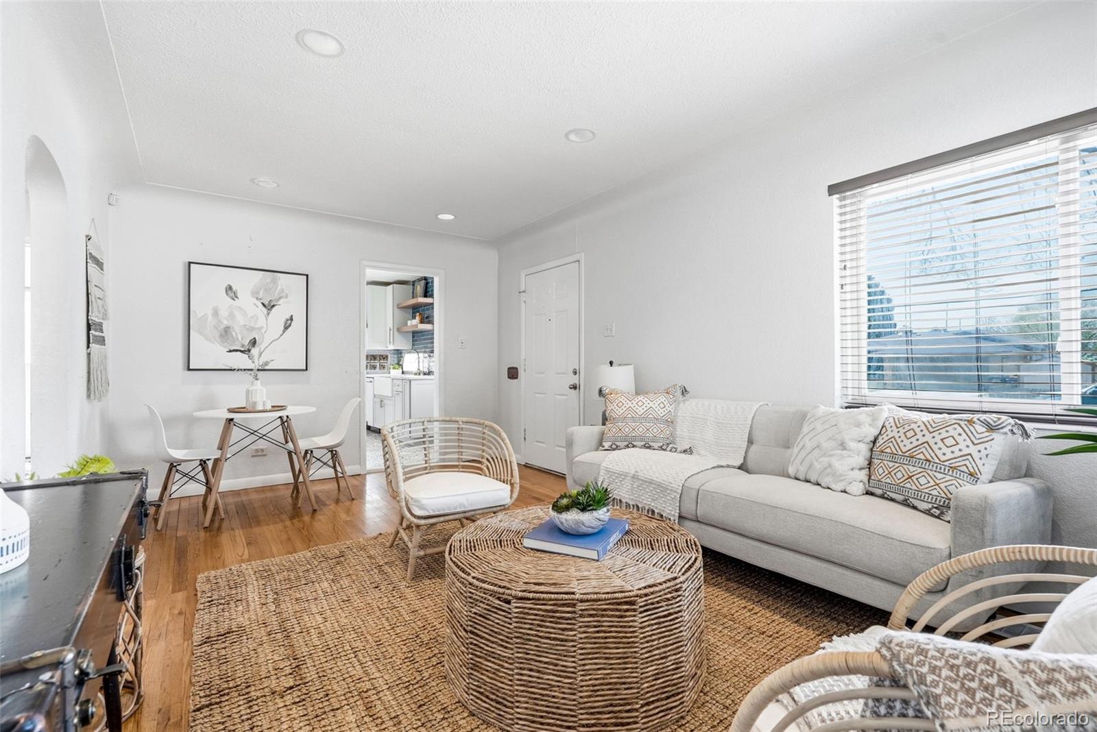 Real Estate Photo